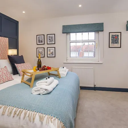Coach House Loft Villa York Exterior photo