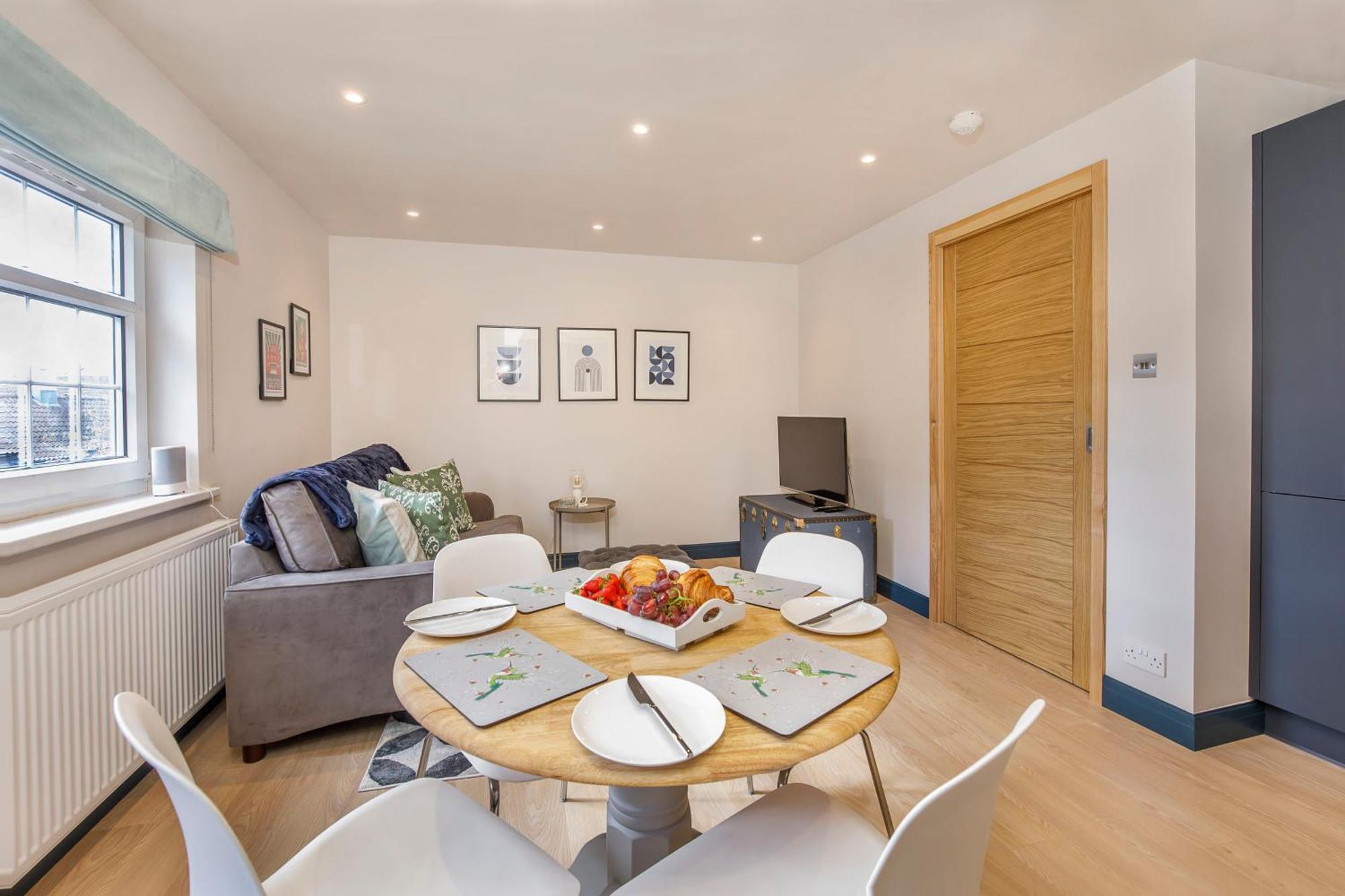 Coach House Loft Holiday home York